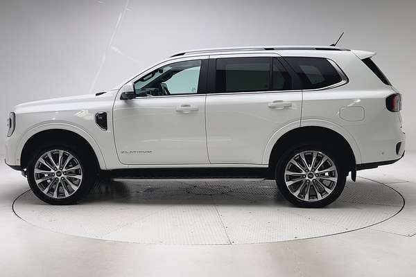 2024 Ford Everest Platinum 3.0L thumb-4