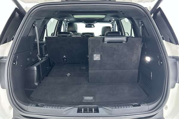 2024 Ford Everest Platinum 3.0L thumb-20