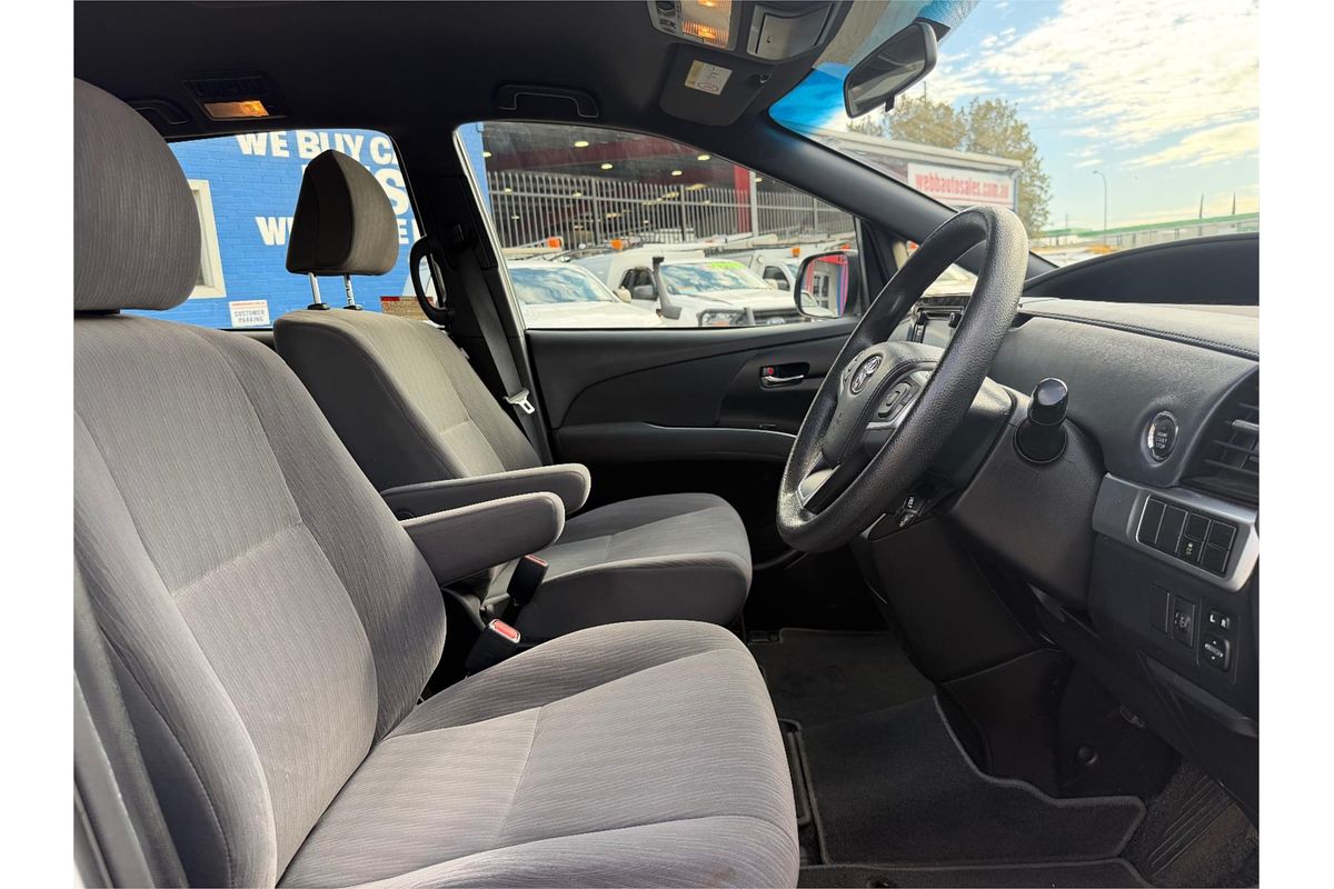 2019 Toyota Tarago GLi ACR50R