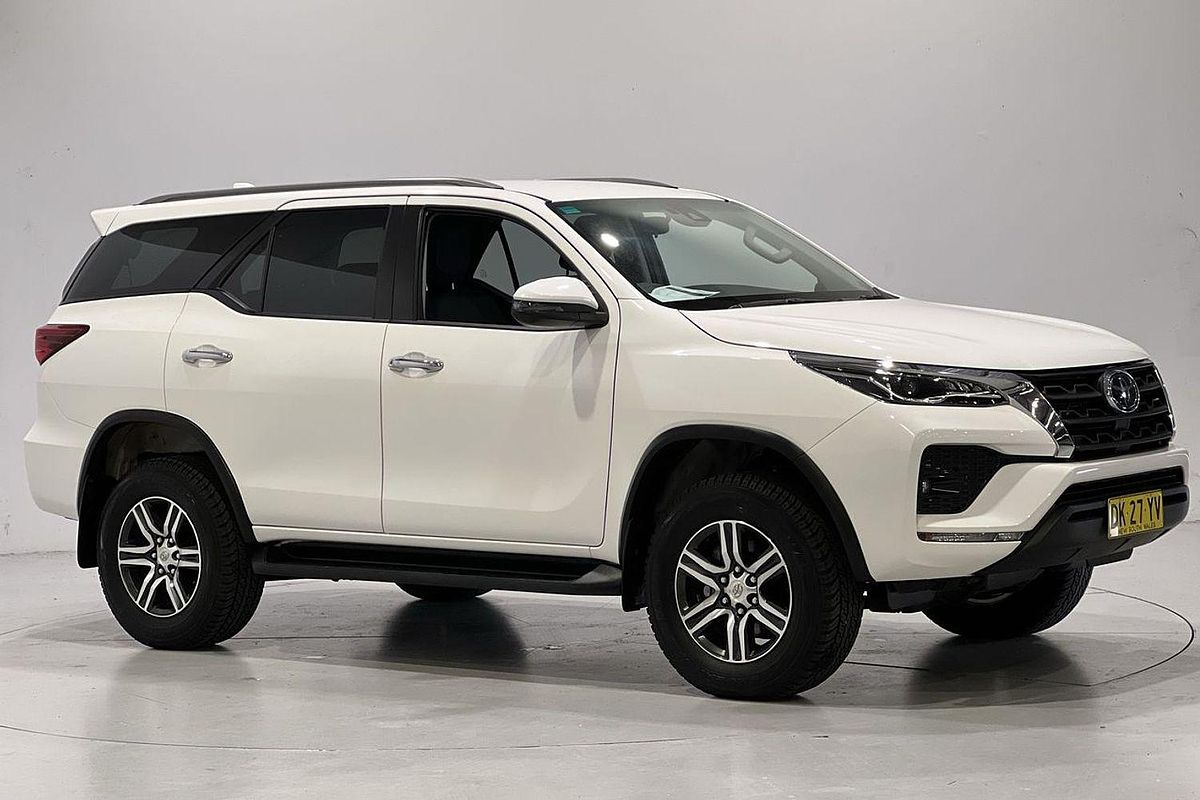2024 Toyota Fortuner GXL GUN156R