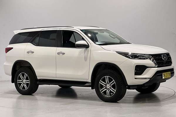 2024 Toyota Fortuner GXL GUN156R