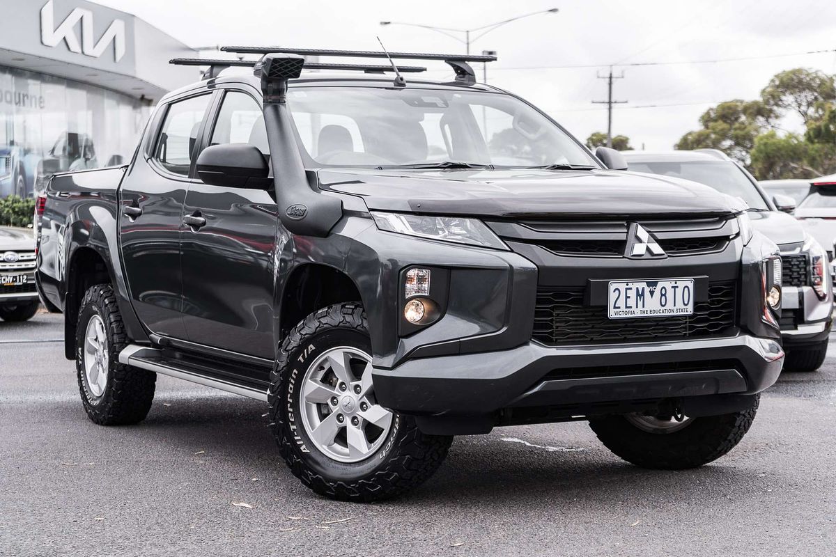 2022 Mitsubishi Triton GLX+ MR 4X4