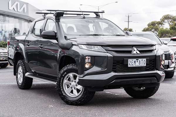 2022 Mitsubishi Triton GLX+ MR 4X4