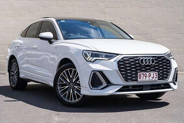 2020 Audi Q3 35 TFSI S line F3