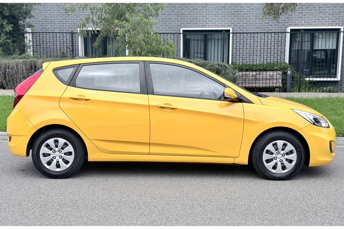 2016 Hyundai Accent Active RB4