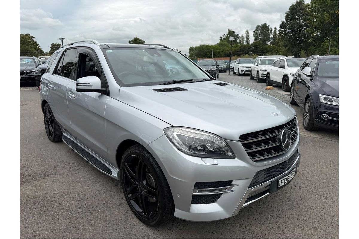 2013 Mercedes-Benz M-Class ML350 BlueTEC W166