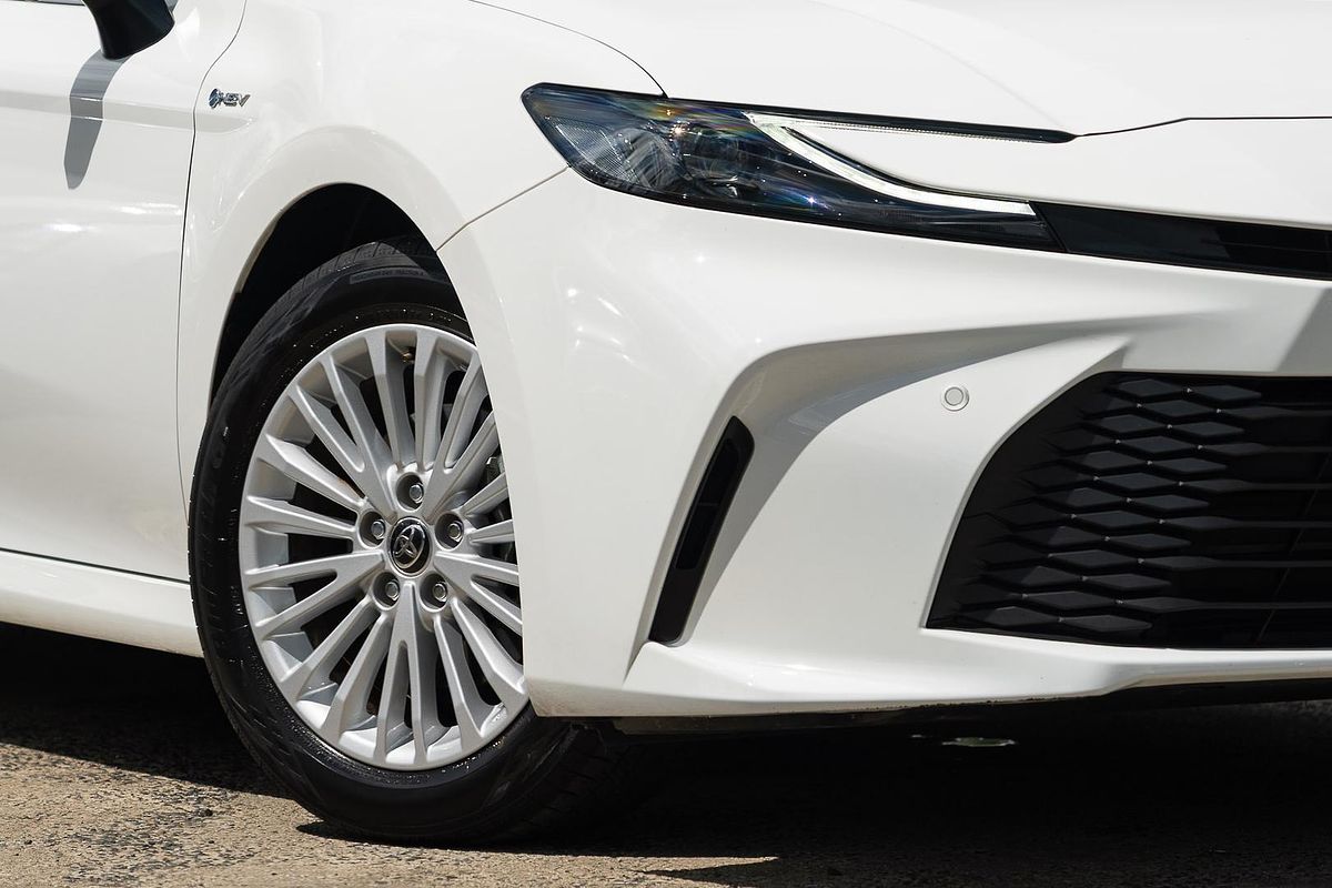 2025 Toyota Camry Ascent AXVH80R