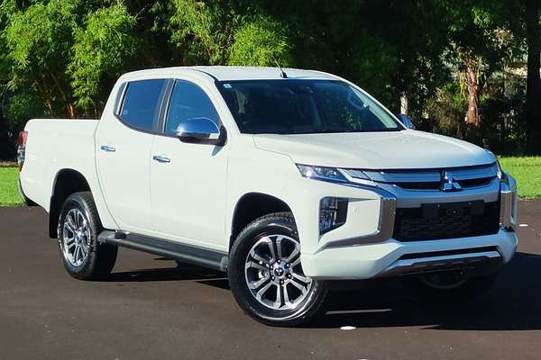 2023 Mitsubishi Triton GLS MR 4X4