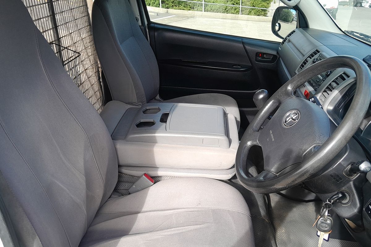 2009 Toyota Hiace  KDH201R LWB