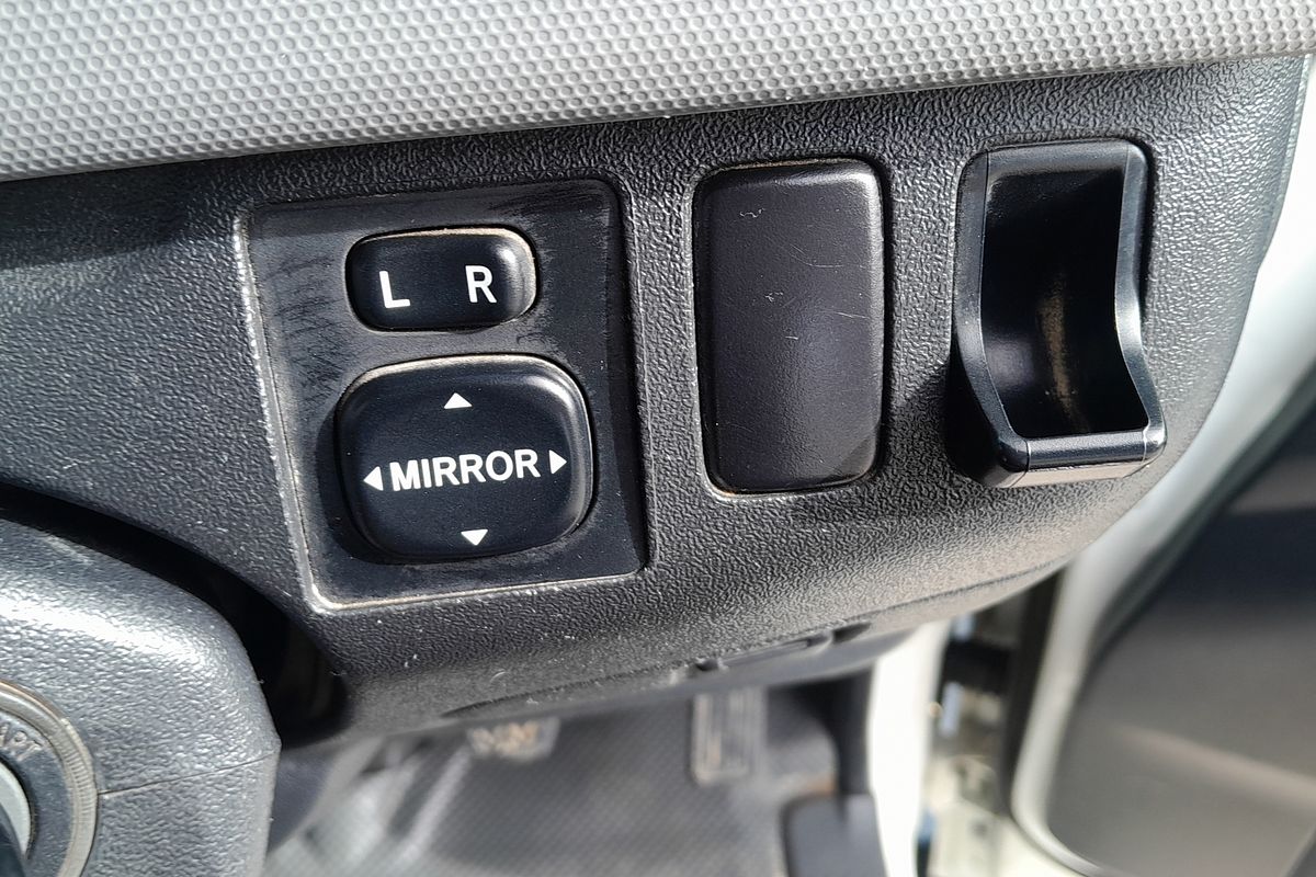 2009 Toyota Hiace  KDH201R LWB