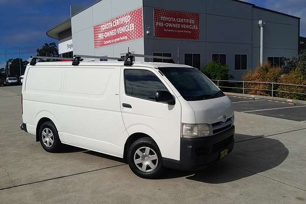 2007 Toyota Hiace LWB TRH201R MY07 LWB