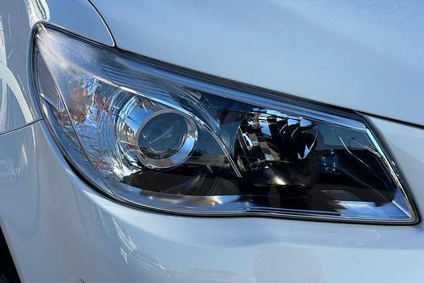 2017 Holden Commodore SS V Redline VF Series II thumb-10