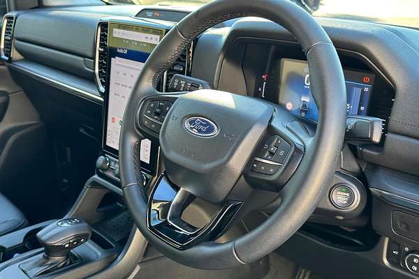 2025 Ford Everest Trend 2.0L thumb-3