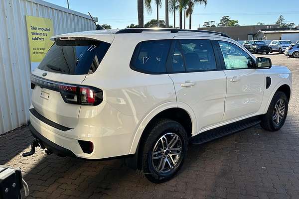 2025 Ford Everest Trend 2.0L thumb-8