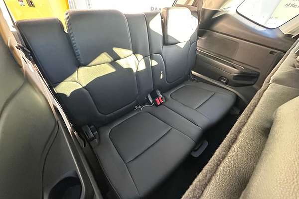 2025 Ford Everest Trend 2.0L thumb-14