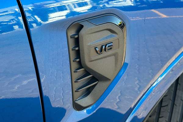 2022 Ford Everest Sport 3.0L thumb-3