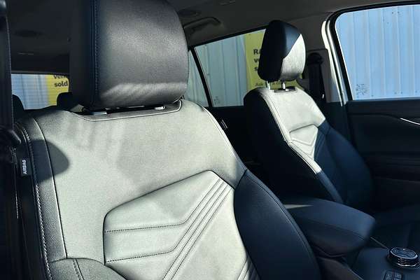 2025 Ford Everest Trend 2.0L thumb-23