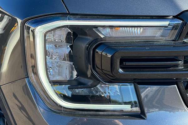 2025 Ford Everest Sport 2.0L thumb-1