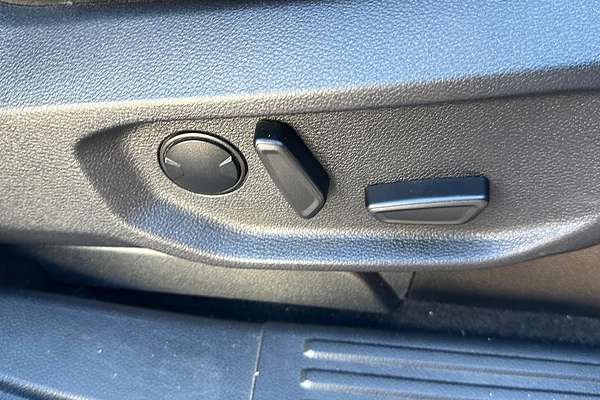 2022 Ford Everest Sport 3.0L thumb-24