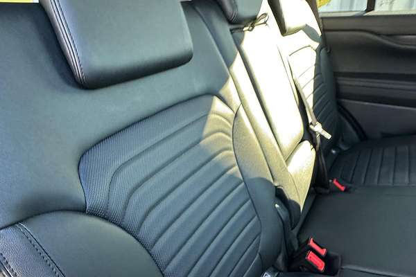 2025 Ford Everest Sport 2.0L thumb-8