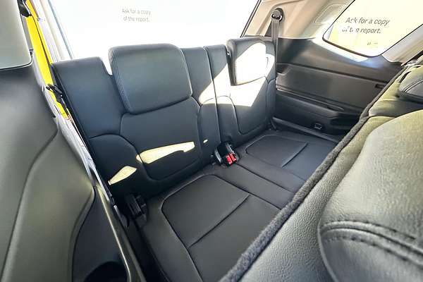 2025 Ford Everest Sport 2.0L thumb-16