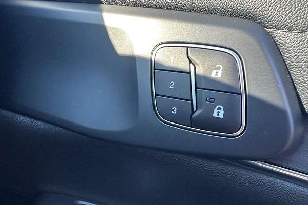 2025 Ford Everest Sport 2.0L thumb-28