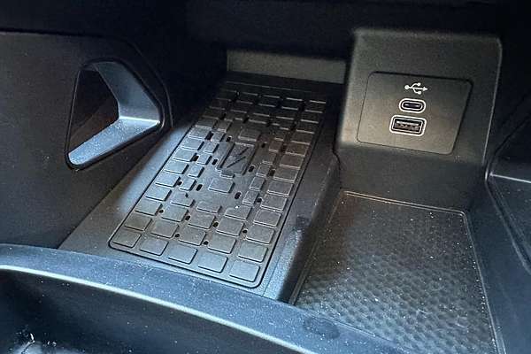 2025 Ford Everest Sport 2.0L thumb-36