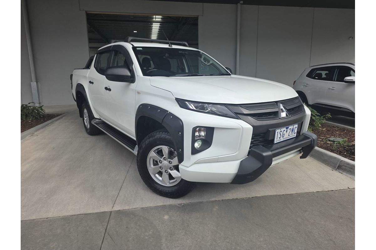 2019 Mitsubishi Triton GLX+ MR 4X4