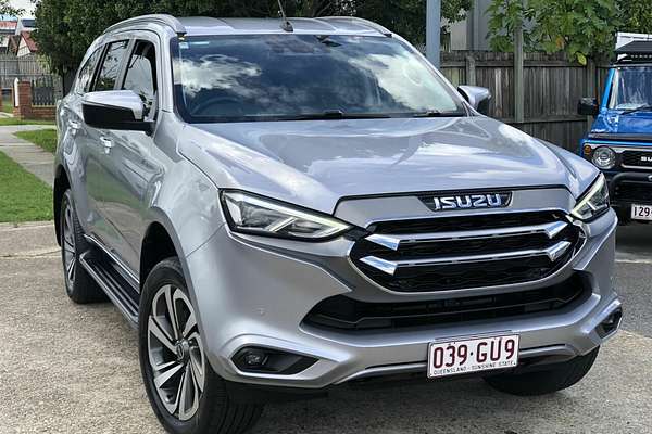 2021 Isuzu MU-X LS-T