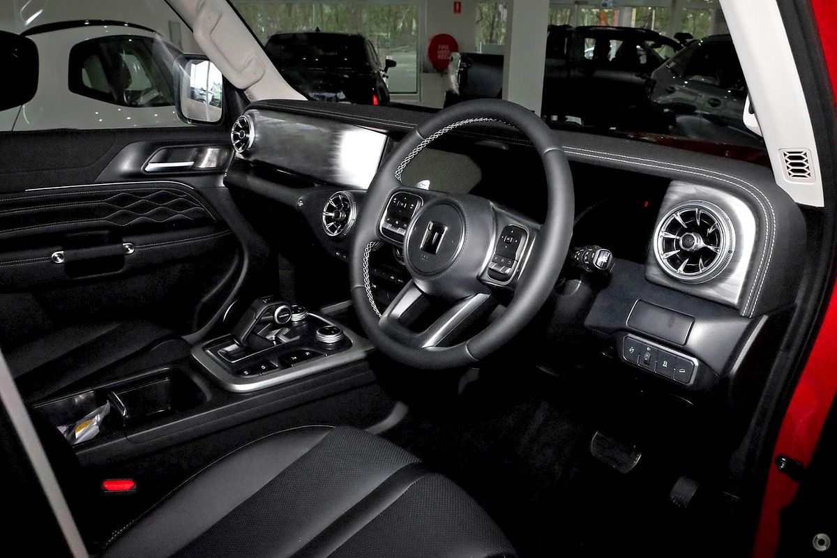 2025 GWM Tank 300 Ultra P01