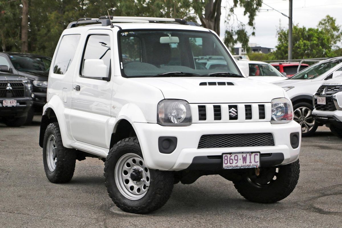 2015 Suzuki Jimny Sierra SN413 T6