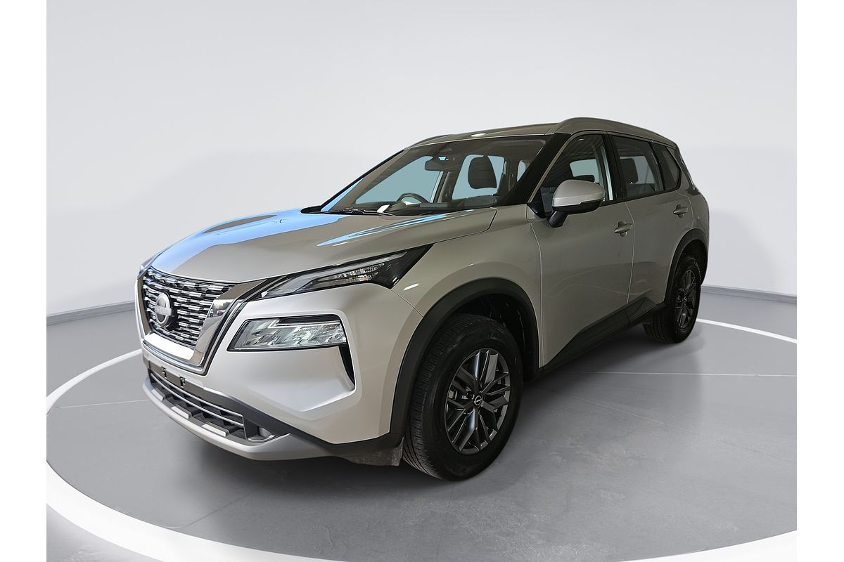 2025 Nissan X-TRAIL ST T33