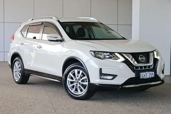 2017 Nissan X-TRAIL ST-L T32
