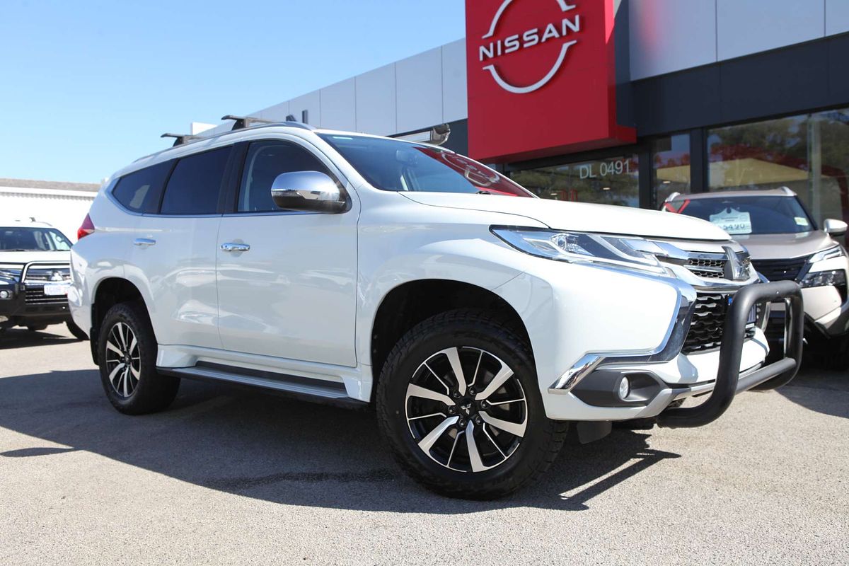 2017 Mitsubishi Pajero Sport GLS QE