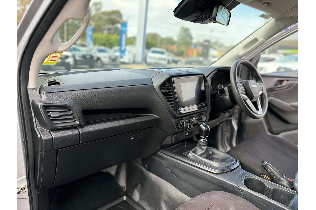 2022 Isuzu D-MAX SX High Ride Rear Wheel Drive