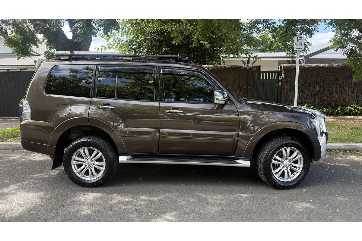 2017 Mitsubishi Pajero GLS LWB (4x4) NX MY17