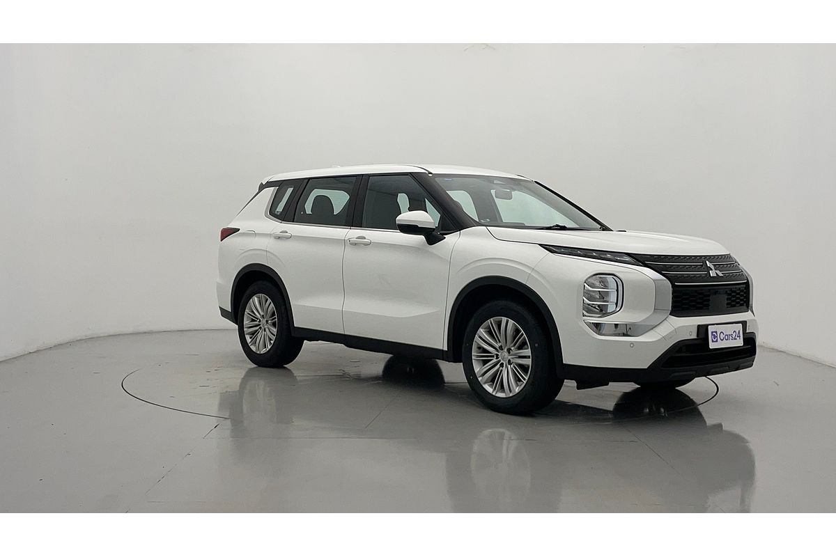 2024 Mitsubishi Outlander ES ZM