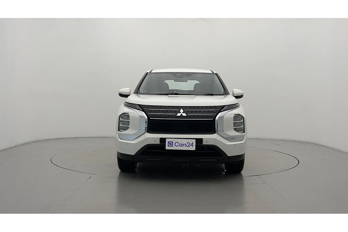 2024 Mitsubishi Outlander ES ZM