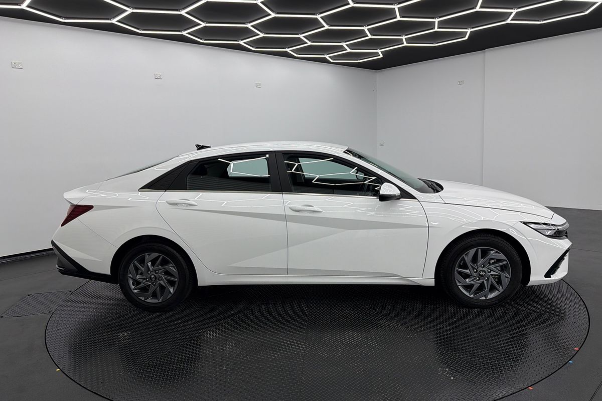 2024 Hyundai i30 Hybrid CN7.V2