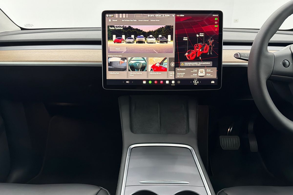 2024 Tesla Model Y Rear-Wheel Drive