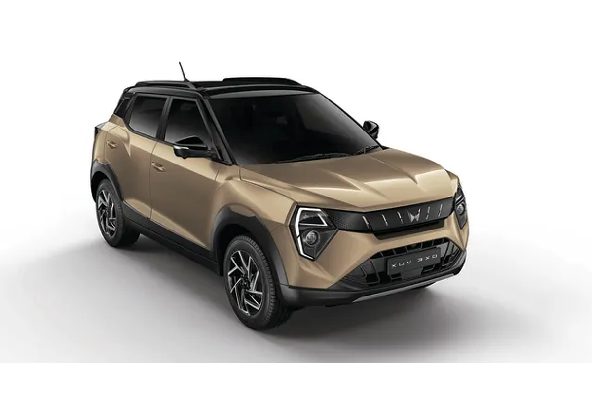 2025 Mahindra XUV3XO AX7L