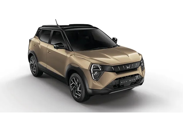 2025 Mahindra XUV3XO AX7L