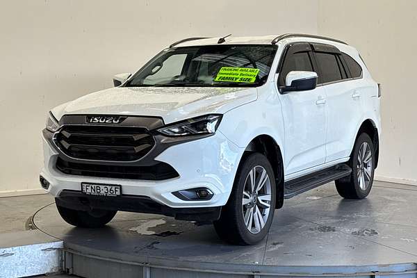 2024 Isuzu MU-X LS-T