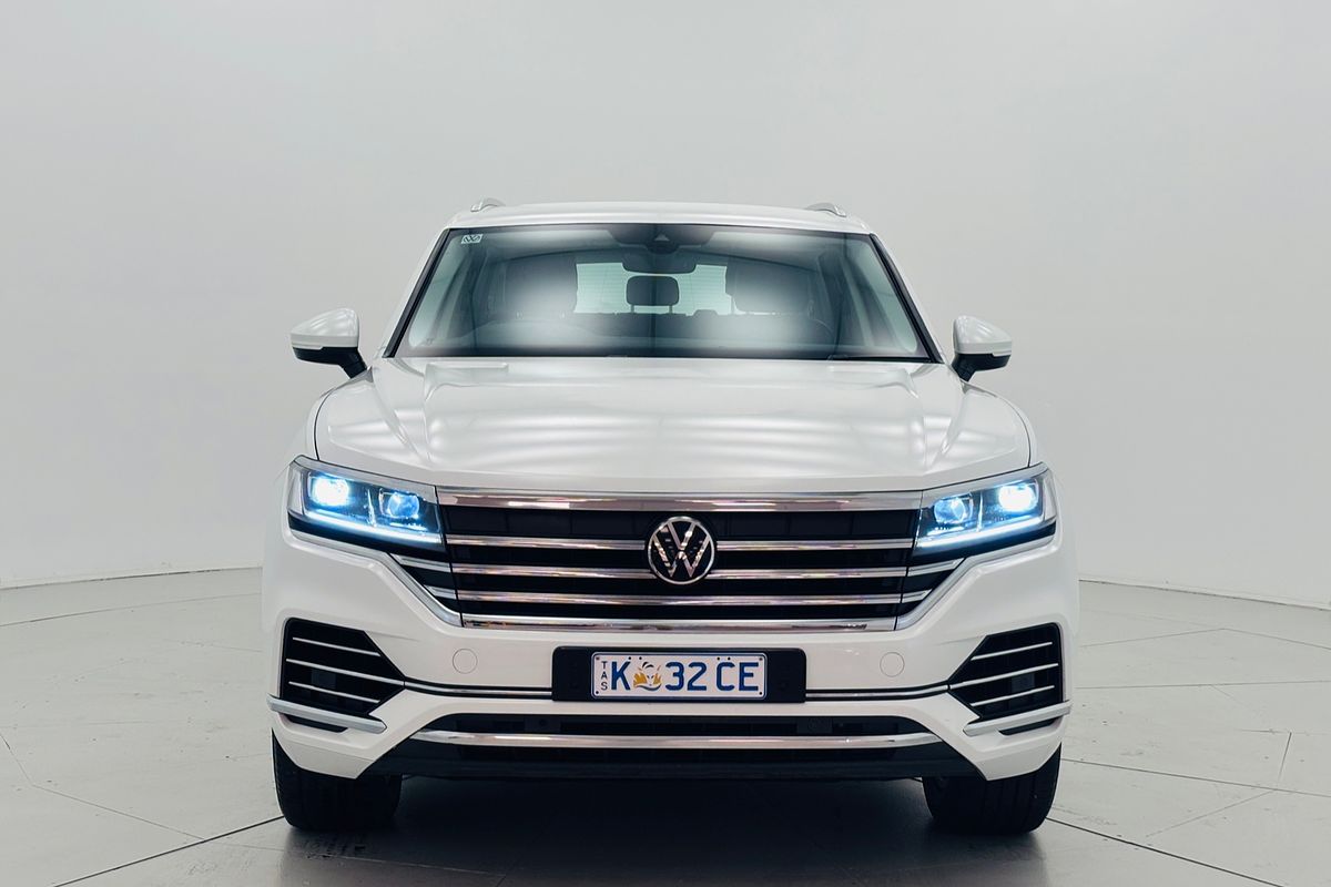 MY22 Volkwagen Touareg 170TDI 8-Speed Automatic (CR73MJ/22)