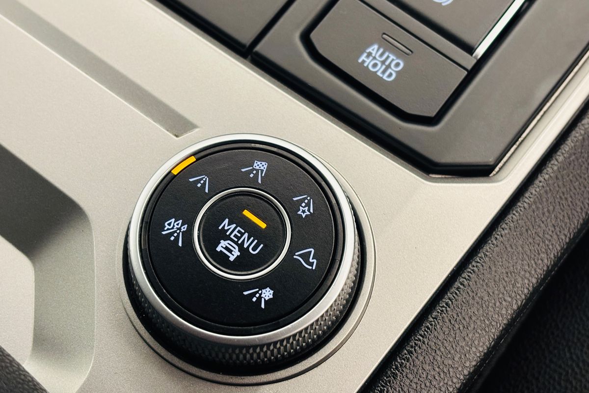 2021 Volkswagen Touareg 210TDI R-Line CR