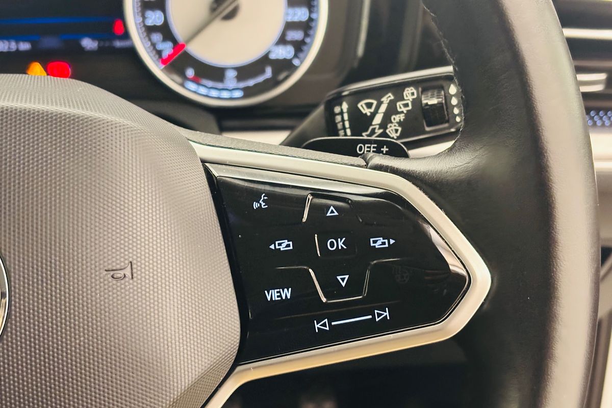 2021 Volkswagen Touareg 210TDI R-Line CR