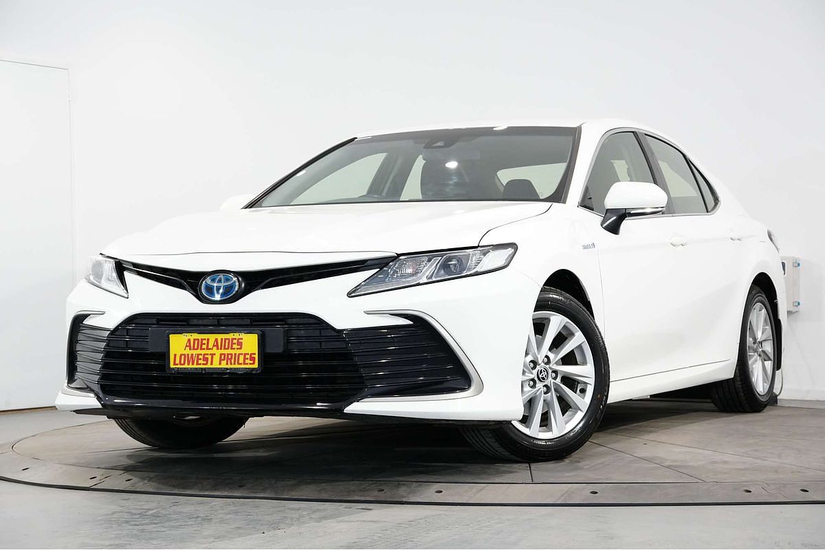 2021 Toyota Camry Ascent AXVH70R