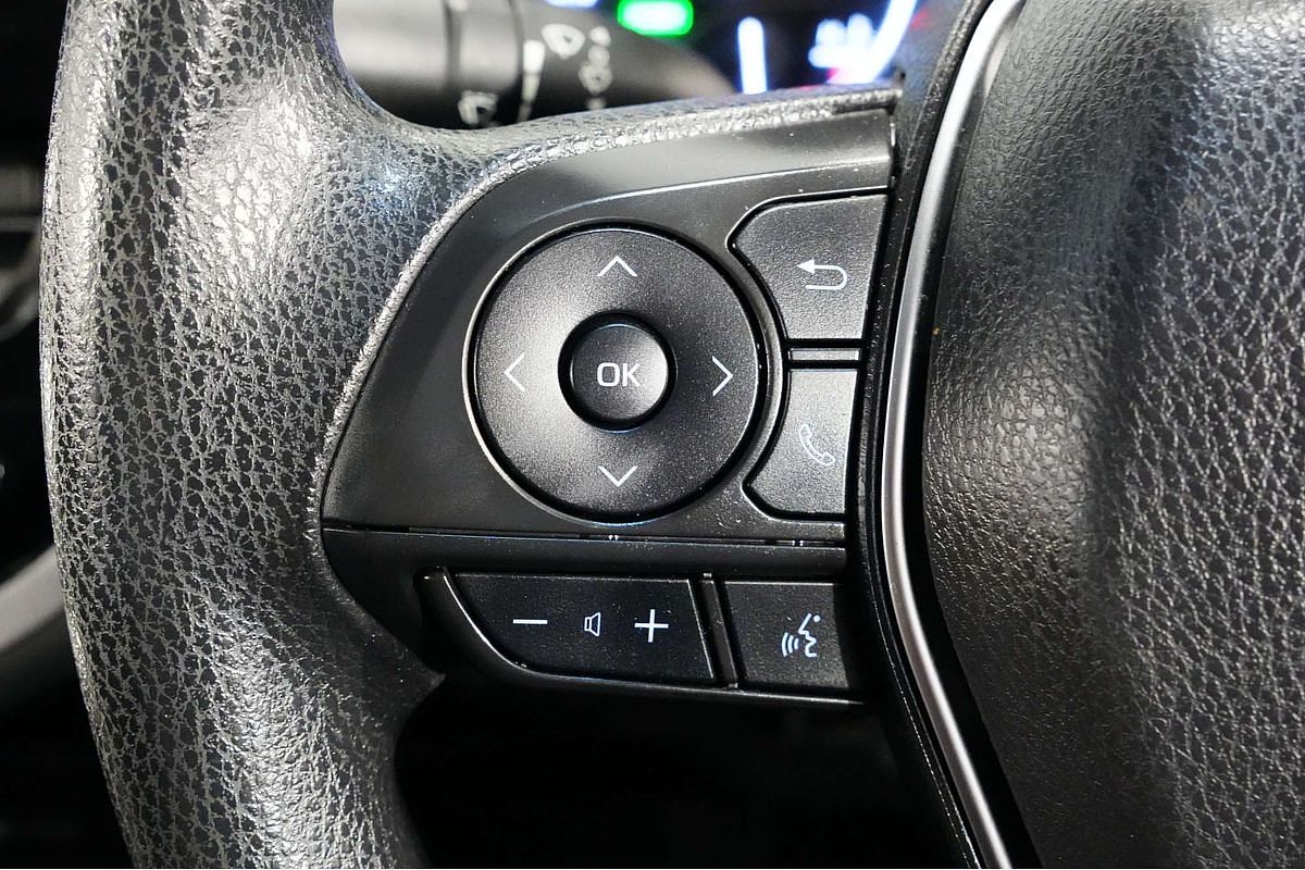 2021 Toyota Camry Ascent AXVH70R