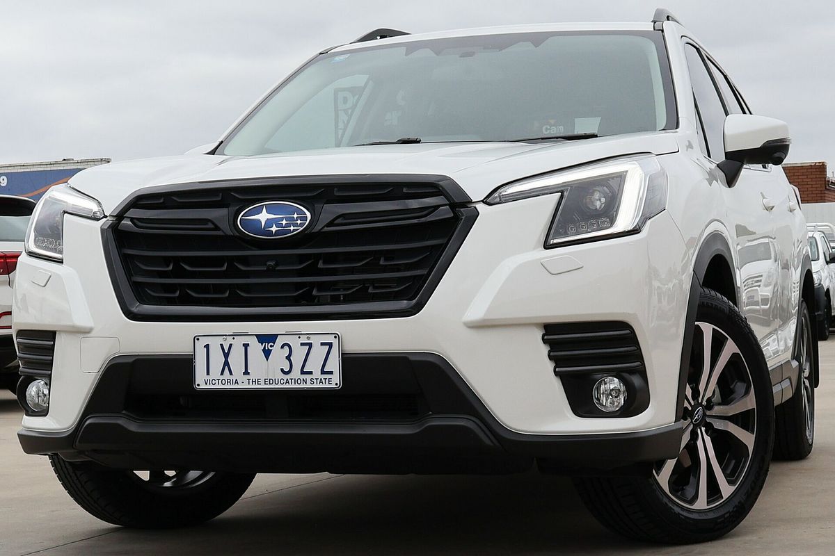 2023 Subaru Forester 2.5i Premium S5