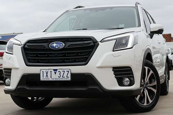 2023 Subaru Forester 2.5i Premium S5